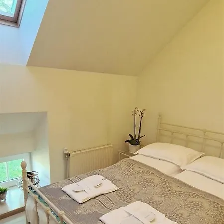 Beachfront Art Gallery Mansard One Bedroom In Historic Bath-house Apartment Jurmala