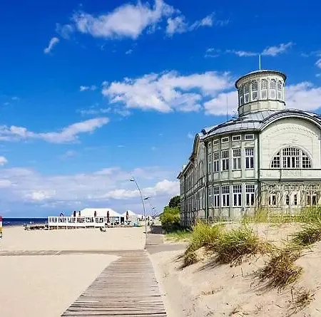 Beachfront Art Gallery Mansard One Bedroom In Historic Bath-house Apartman